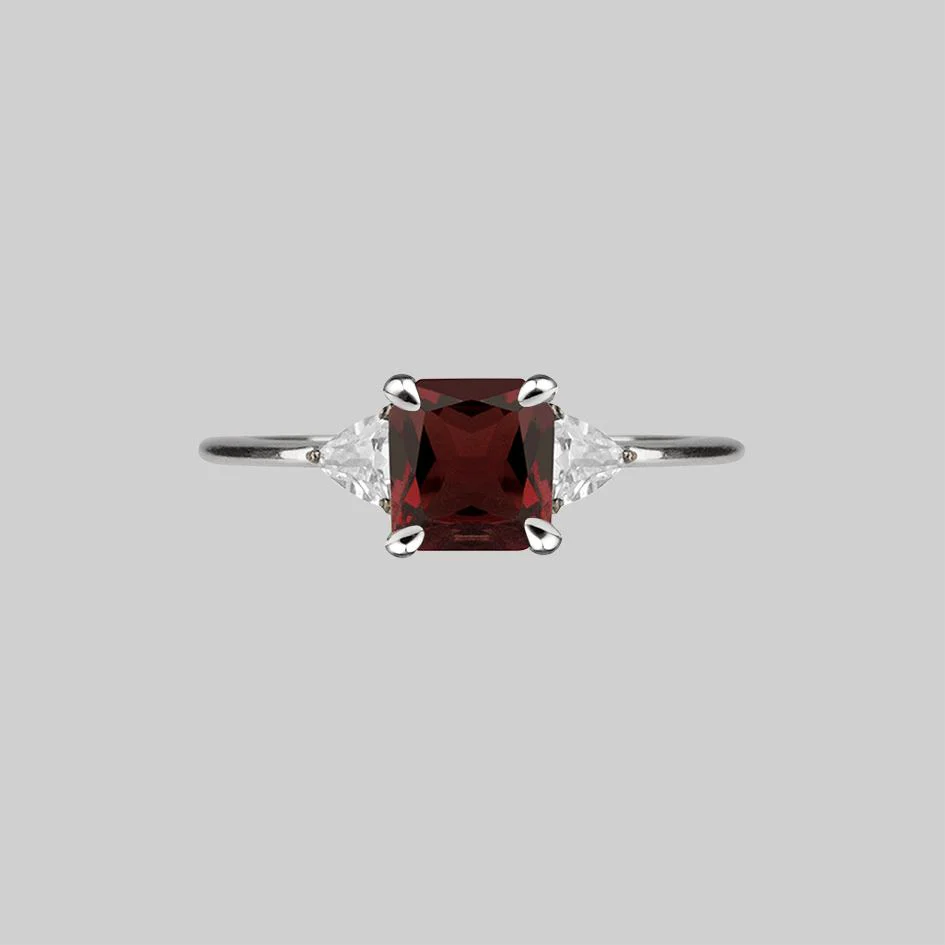 BETROTHAL. Garnet Silver Ring - Image 2