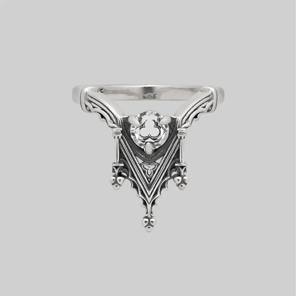RELIQUARY. Gothic Trefoil Glass Ring - Silver